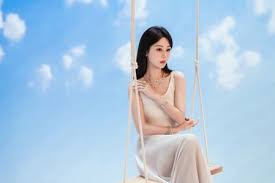 白灵安娜三人组图片高清成立